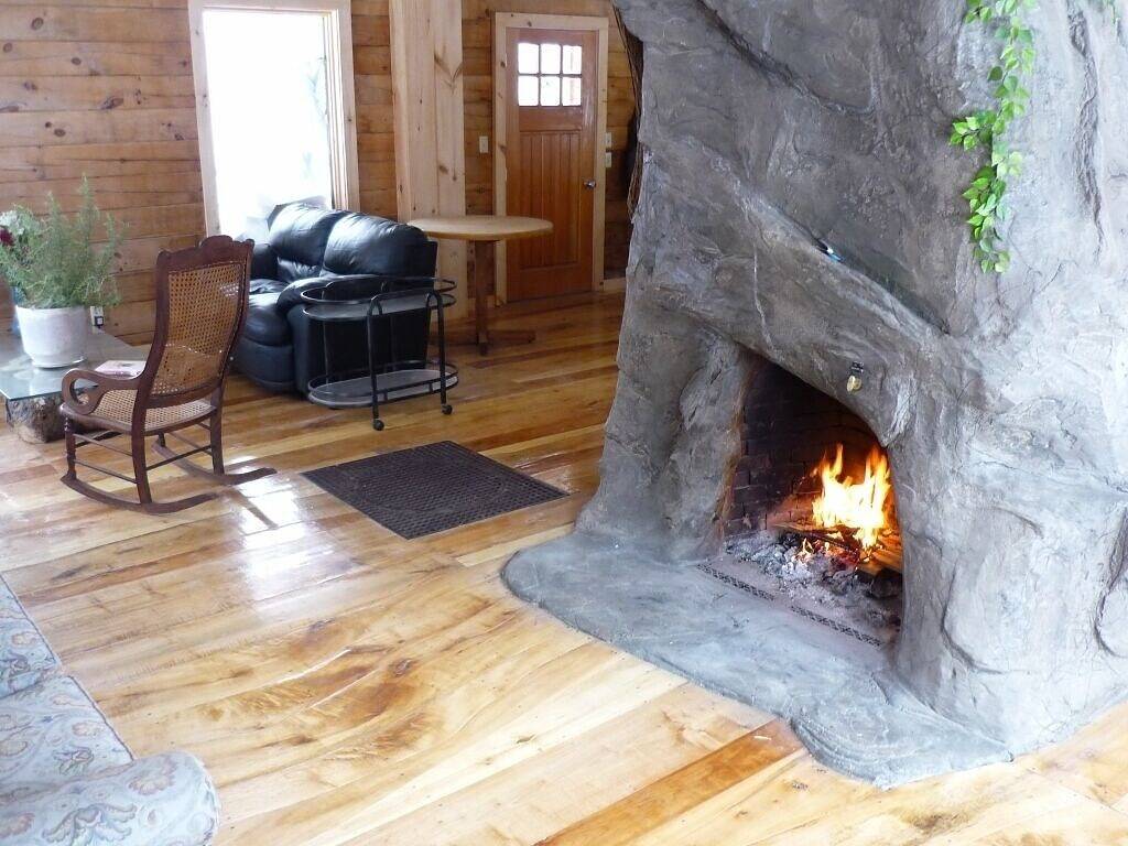 Private und künstlerische Blockhütte, bringen Sie Ihre Haustiere mit und genießen Sie das Beste aus Vermont in Rutland County