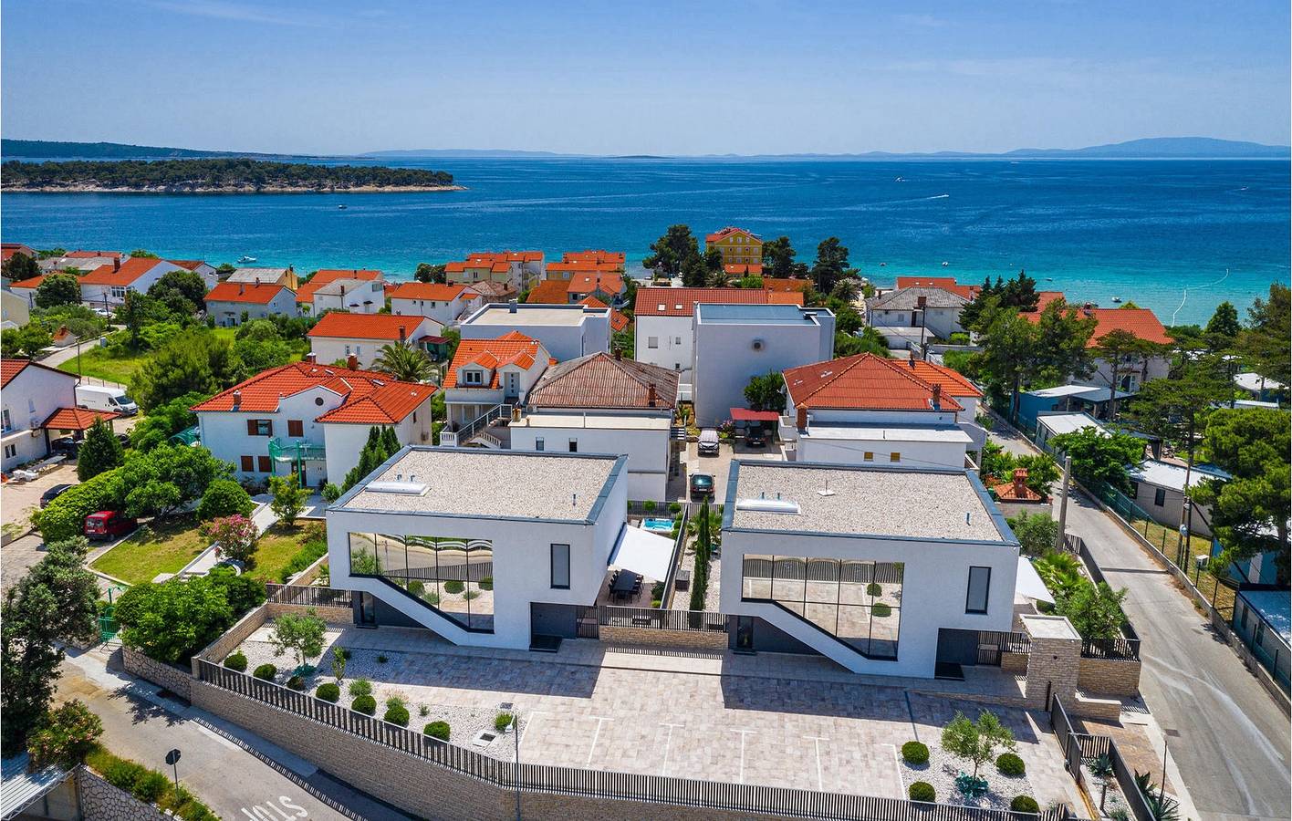 Charmante 240 m² große Wohnung mit Pool, WLAN und Strand in der Nähe in Plaža Padova III, Banjol