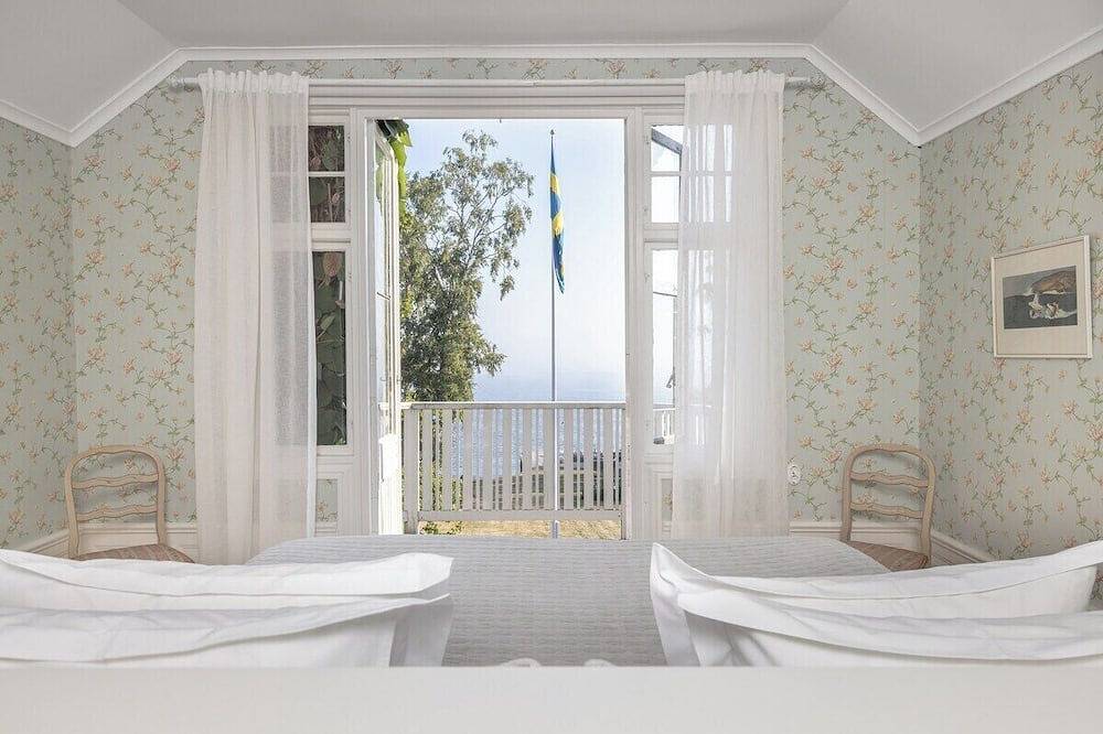 Villa för 12 Personer med balkong in Vaxholm, Stockholms skärgård