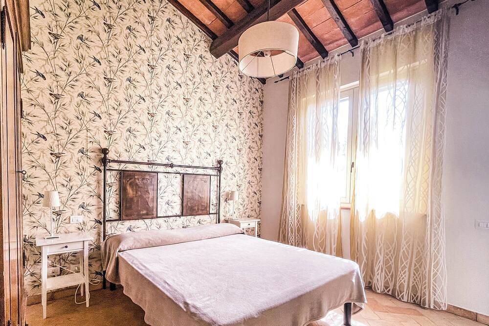 Villa surrounded by vineyards with private pool near Orvieto in Montecchio, Provinsen Terni