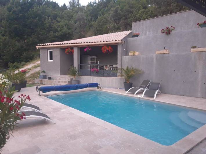 Maison de campagne pour 12 personnes, avec Balcon et Terrasse ainsi que Jardin et Piscine à Bras-d'Asse - 4