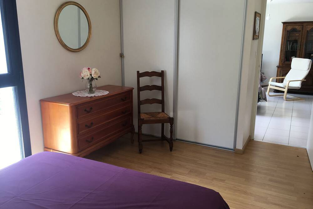 Appartement entier, Appartement 1/4 personnes à 500 des plages et des sentiers côtiers in Le Conquet, Région de Brest