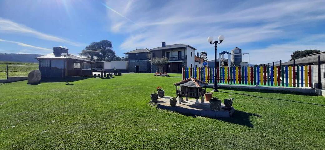 Apartamento para 2 personas, con Terraza además de Jardín y Vistas en Navia