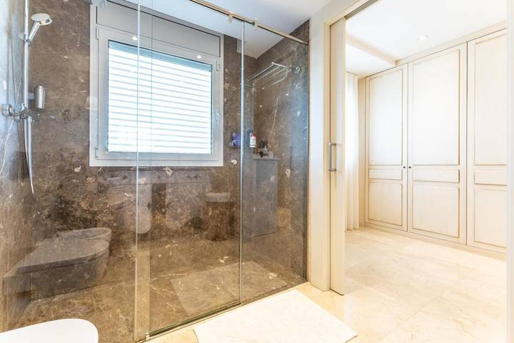 Casa rural para 8 personas, con jardín además de vistas y piscina en Roda de Bará - 2