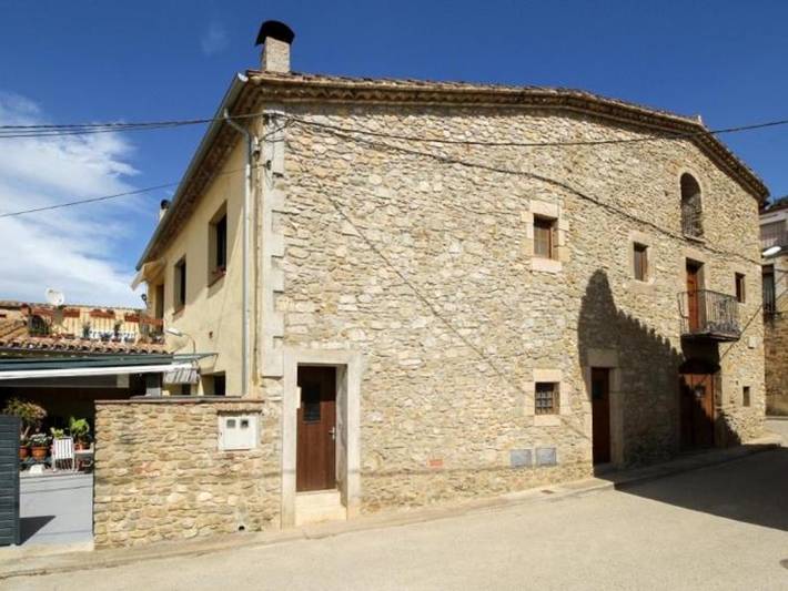 Casa rural para 10 personas, con jardín y terraza en Colomers