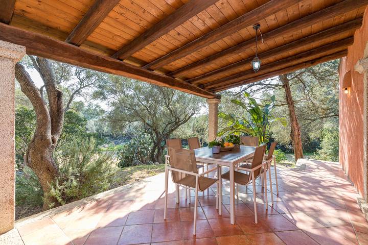 Casa vacanza per 6 persone, con terrazza in Golfo di Marinella