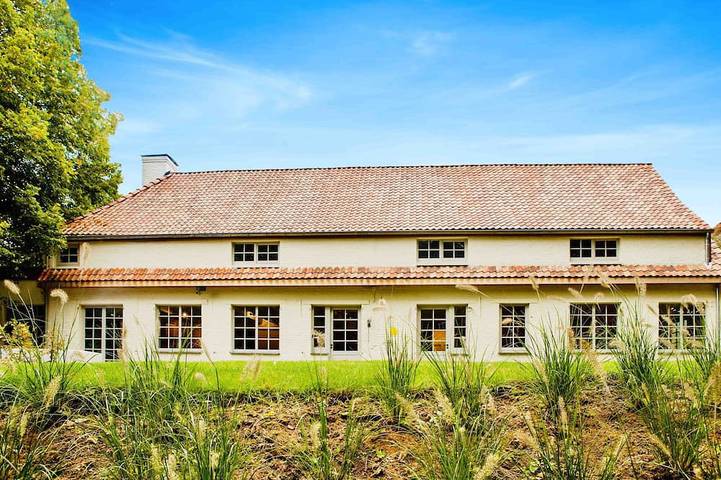 Villa voor 16 personen, with sauna and terras as well as tuin, met huisdier - 1