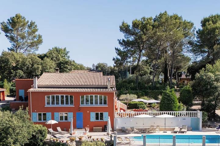 \"Villa Christine\" - completely private with (heated) pool, beautiful views in Carcès, Región Brignoles
