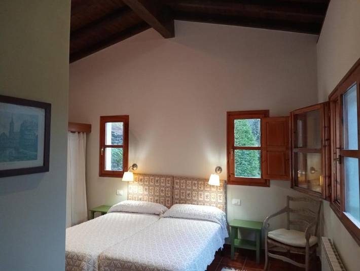 Casa rural para 8 personas, con jardín y vistas en Villaviciosa  - 2