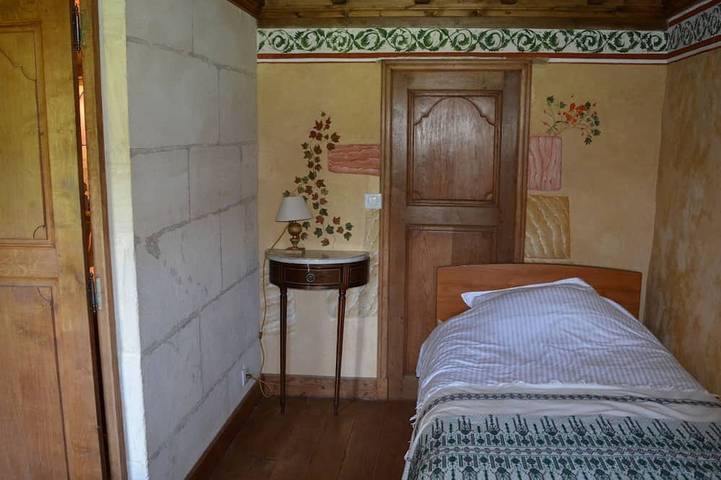 Location de vacances pour 10 personnes, avec terrasse et jardin, animaux acceptés à Saint-Martin-des-Entrées - 3