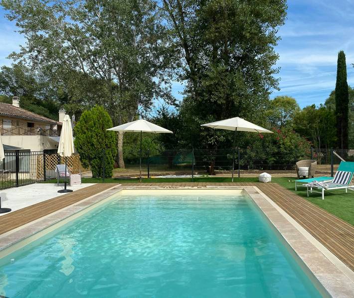 Location de vacances pour 2 personnes, avec terrasse et jardin, adapté aux familles à Salernes - 2