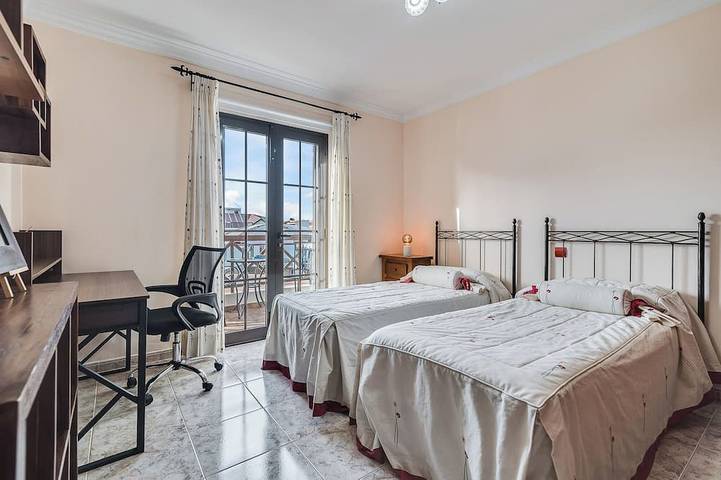 Ferienhaus für 4 Personen, mit Balkon - 1