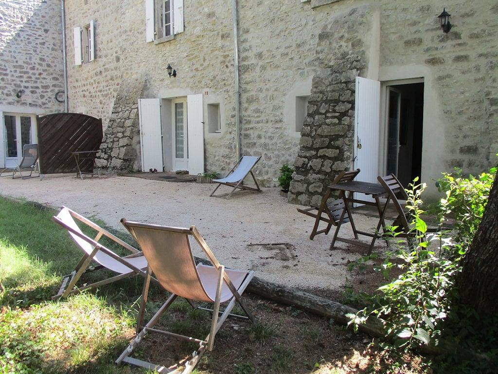 Les Monteils - Chambre Coquelicot in Grospierres, Ardèche