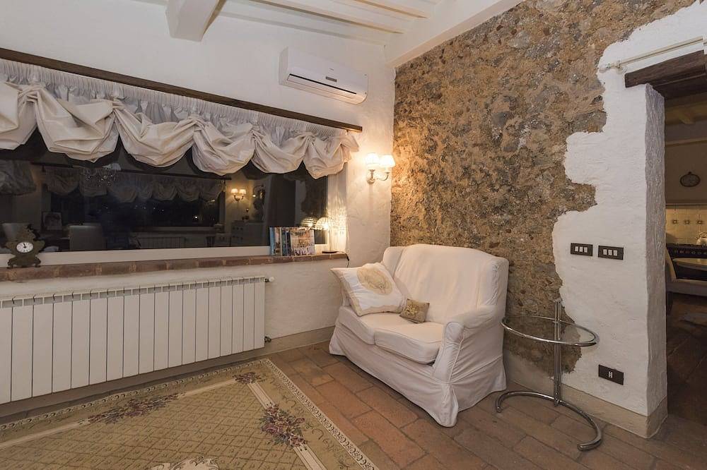 Encantadora casa de campo en las colinas con piscina privada, vista al mar, panorama soñado in Camaiore, Costa de la Maremma