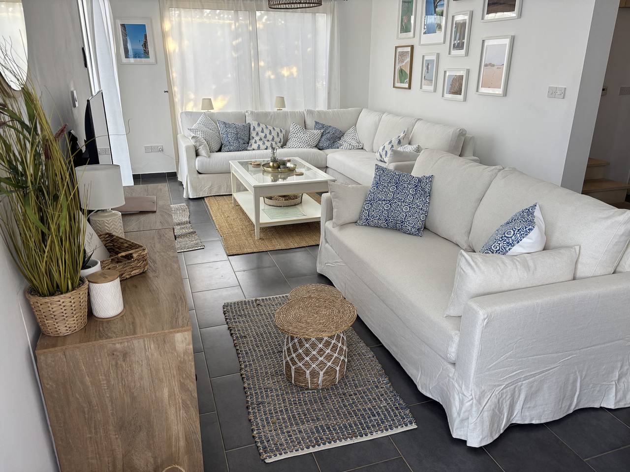 54 Psr - Stay Pantheon Villa in Πισσούρι, Südzypern