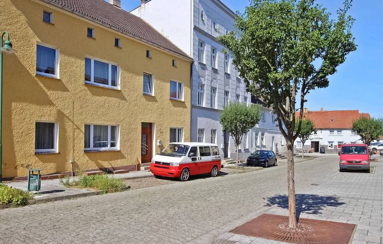 Ferienhaus für 4 Personen, mit Terrasse in Wesenberg - 2
