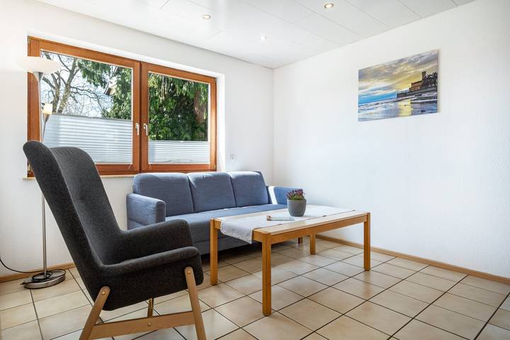 Ganze Wohnung, Ferienwohnung Eg2 im "Gästehaus Heinemann" direkt am Bodensee mit Seeblick in Langenargen, Region Bodensee-Oberschwaben
