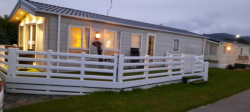 Cottage for 6 people, with balcony, child-friendly in Prestatyn