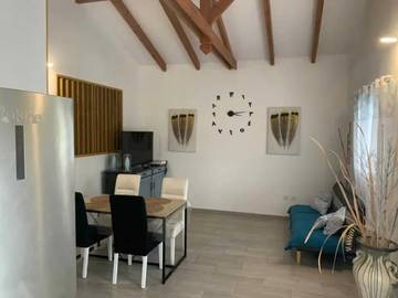 Gîte pour 6 personnes, avec terrasse à Capesterre-Belle-Eau