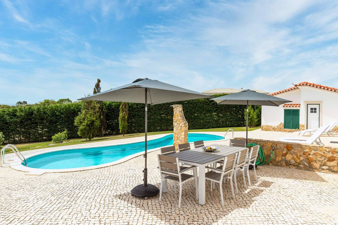 Villa mit privatem Pool und großem Garten  in Ribamar, Lissabon Distrikt