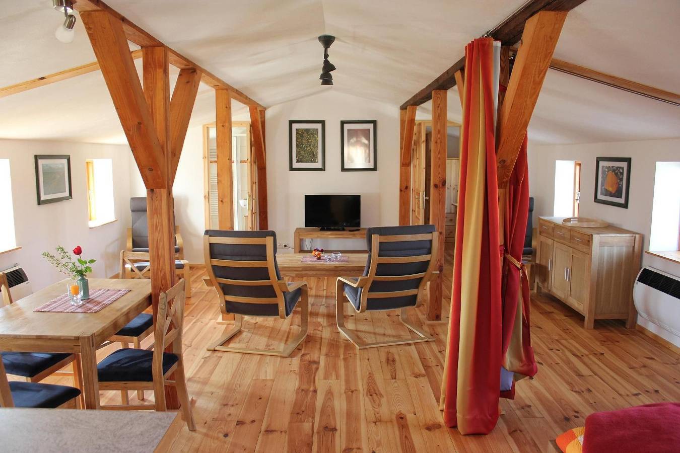 Apartamento vacacional entero, Rustic holiday apartment on the upper floor in Spandowerhagen, Kröslin