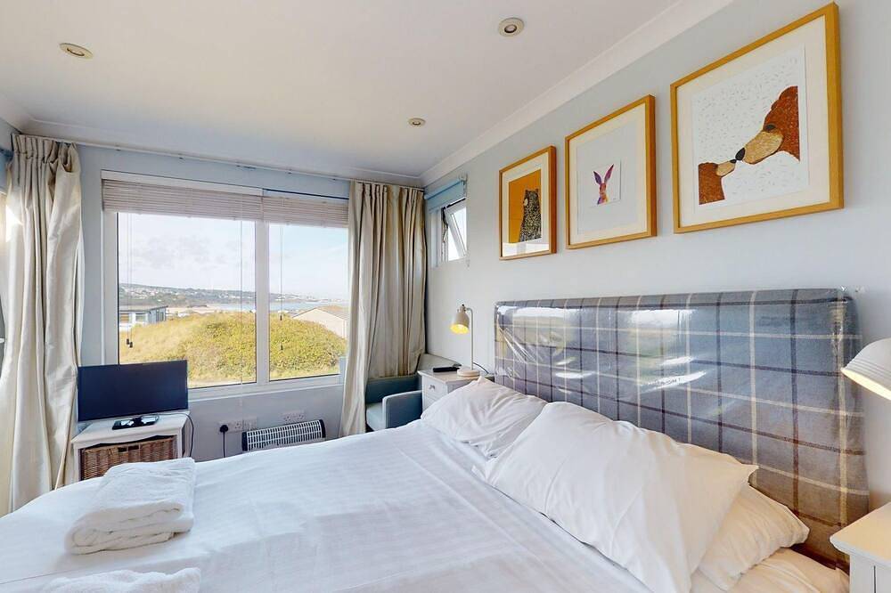 Entire apartment, E28 Hi-Up, Riviere Towans in Hayle, Cornwall