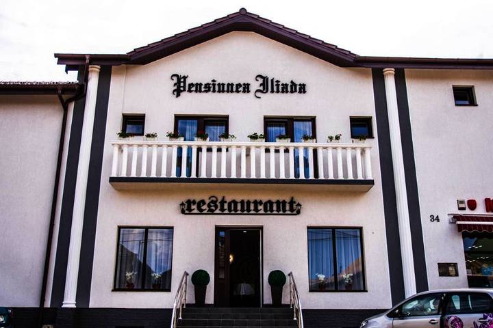 Maison d’hôte pour 2 personnes, avec Balcon ainsi que Terrasse et Vue à Sibiu