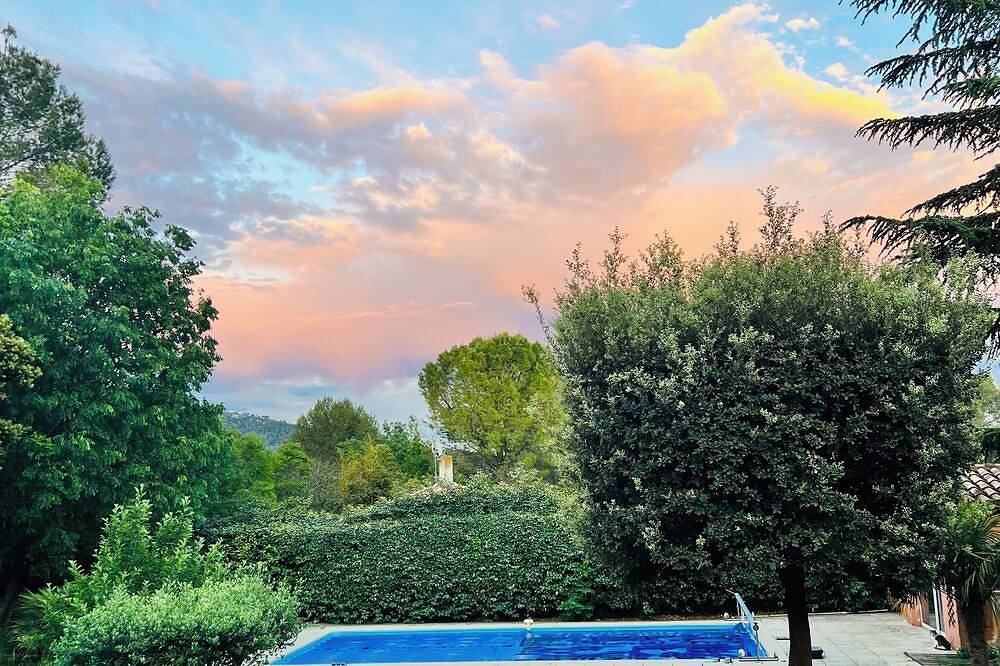 Appartement entier, Studio en Provence verte à Bras, le calme absolu in Bras, Région de Brignoles