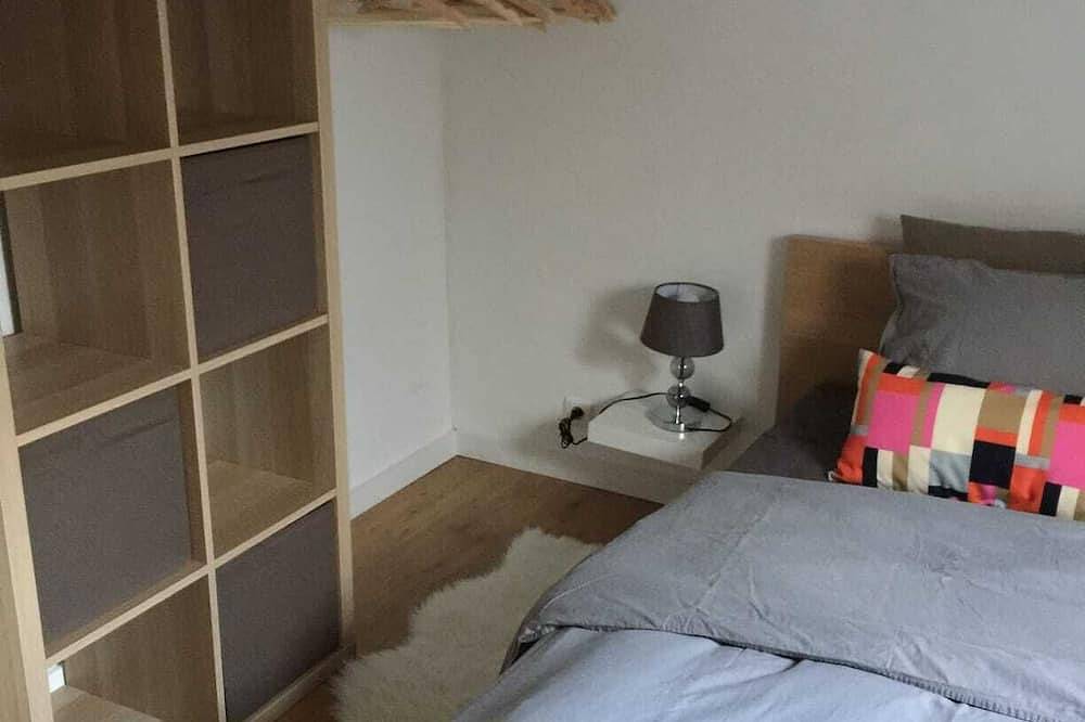 Entire apartment, Residence Pagodas 13 in Brussels, Brussels region