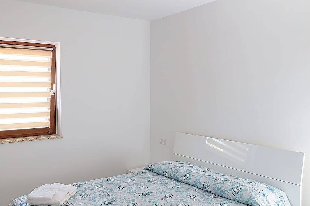 Villa Nikita nestled in the greenery of Capodimonte with breathtaking views and ample space. in Neapel, Neapel Provinz