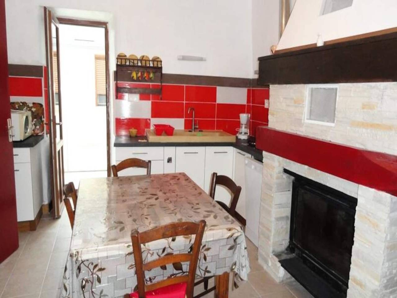 Appartement entier, Gמte de France 4 personnes in Saint-Germain-de-Calberte, Parc national des Cévennes