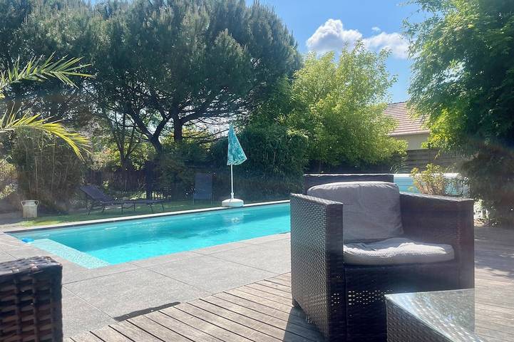 Chambre d’hôte pour 2 personnes, avec jardin et jacuzzi à Vienne (France)