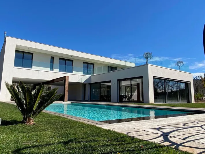 Chalet para 9 personas, con jardín y piscina - 1