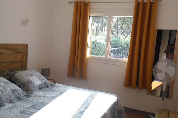 Location de vacances pour 6 personnes, avec terrasse et jardin à Taradeau - 2