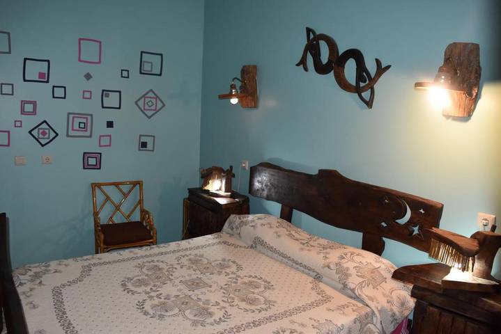 Gîte pour 3 personnes, avec terrasse et vue, animaux acceptés à Gouveia - 2