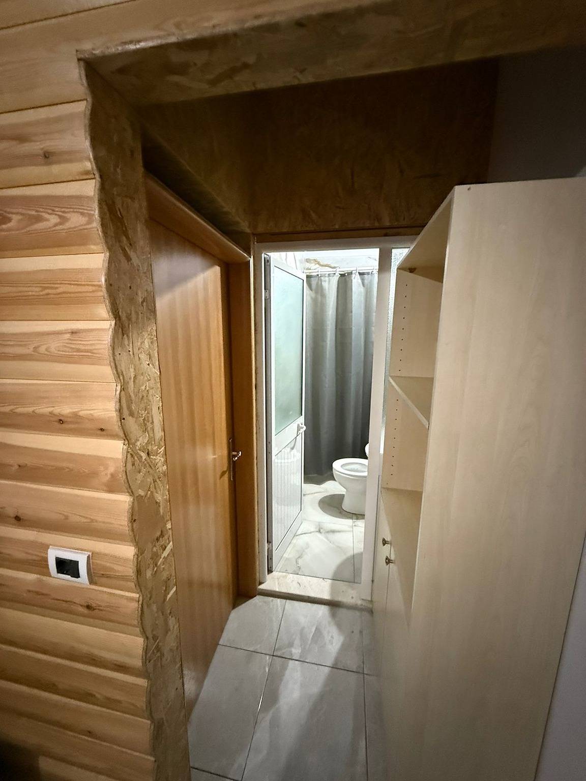 Ganze Wohnung, Atemberaubende Wohnung in Tirana in Tiranë, Albanien