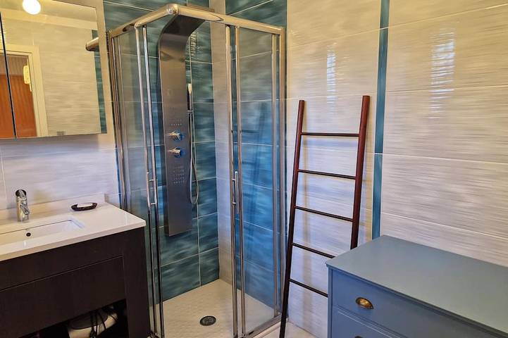 Gîte pour 4 personnes dans Plage de la Baumette - 4