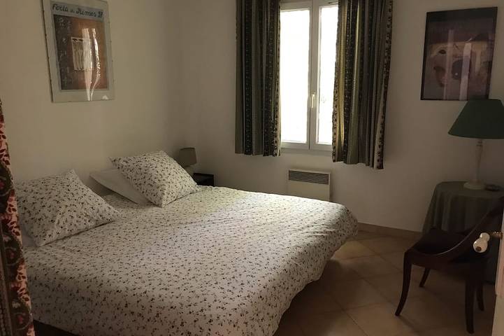 Location de vacances pour 6 personnes, avec terrasse et jardin, animaux acceptés à Saint-Siffret - 4
