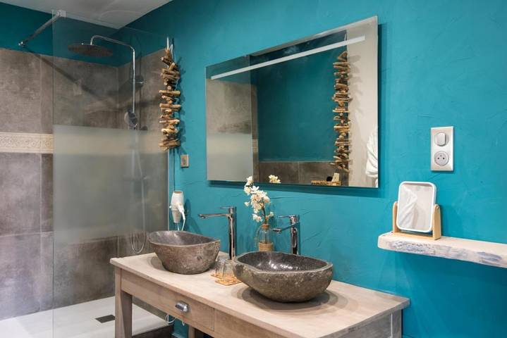 Maison d’hôte pour 2 personnes, avec piscine et sauna ainsi que jardin et jacuzzi dans les Pyrénées-Orientales - 3