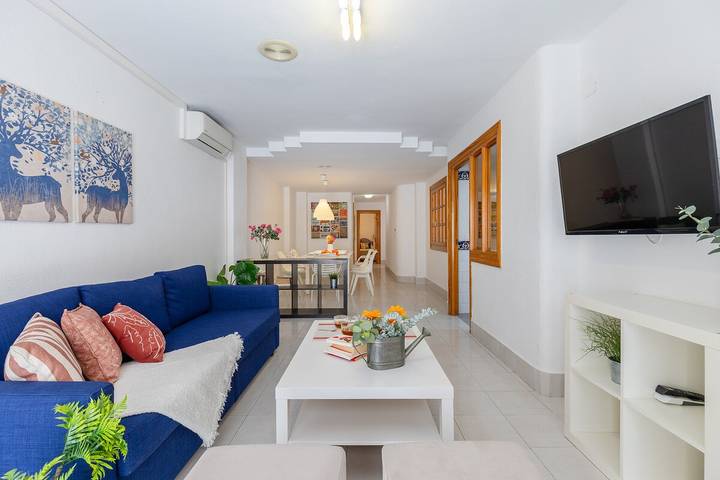 Ganze Wohnung, Ferienwohnung für 8 Personen mit Terrasse in Platja Centre (Guardamar del Segura), Guardamar del Segura