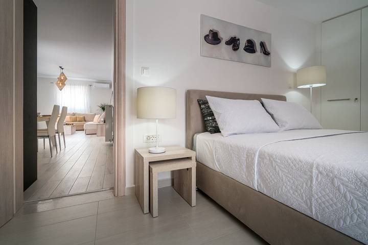 Villa für 8 Personen, mit Pool und Garten in Laganas - 4