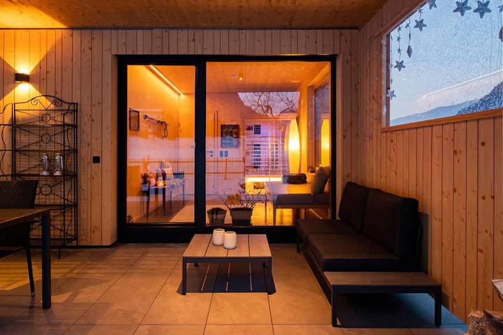 Ferienhaus für 8 Personen, mit Garten und Ausblick