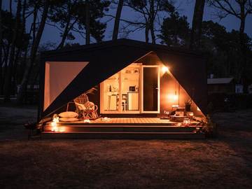 Camping für 4 Personen in Chille, Jura, Bild 1