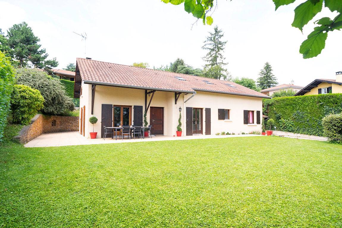 Lyon Mon Amour B&b - Chambre Fourvière in Lyon, Rhône