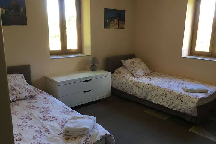 Location de vacances pour 7 personnes, avec jardin à Meyssac - 4