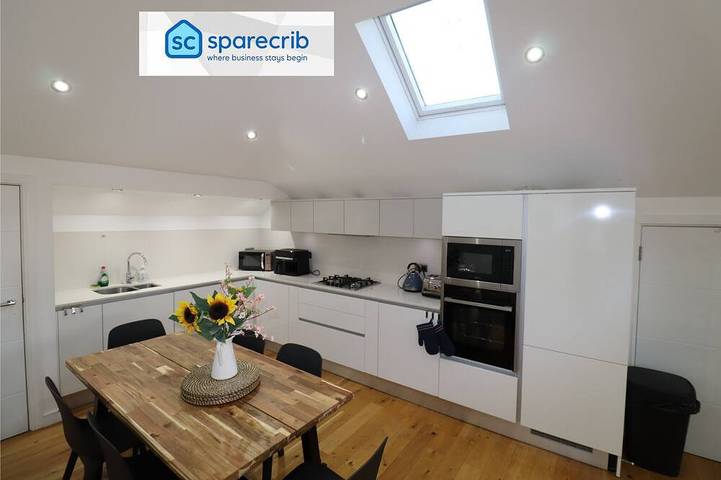 Apartment for 6 people in Maidenhead