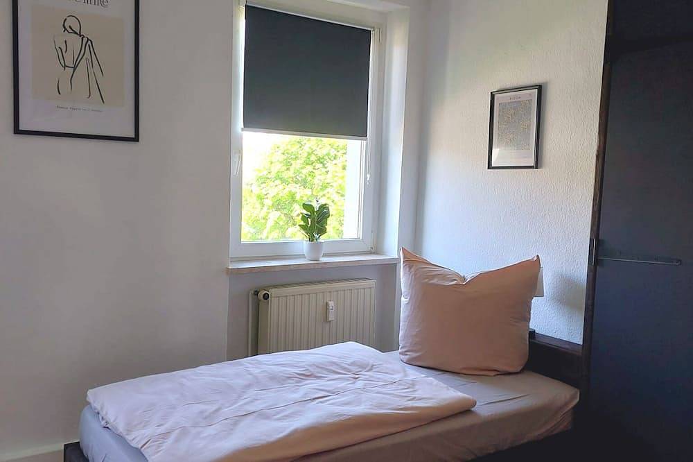 Apartamento entero, Ferienwohnung im \"nescht\" in Corazón de Turingia