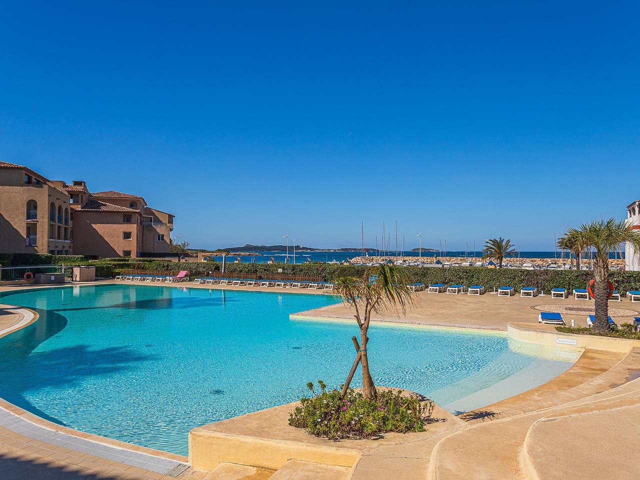 Appartement entier, Les Rivages de Coudoulière in La Coudoulière, Six-Fours-les-Plages