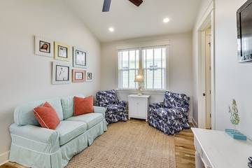 Vacation House for 10 Guests in Seagrove Beach, Emerald Coast, Picture 3