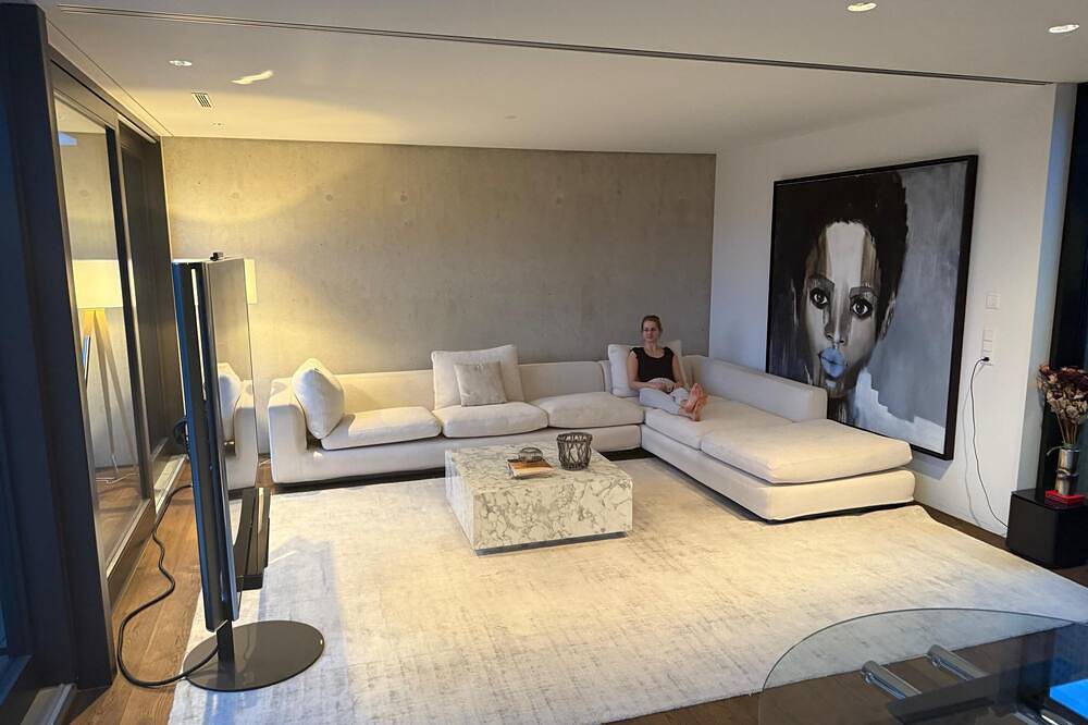 Entire apartment, Penthouse with whirlpool & huge terrace in Zurich, Zurich Prealps